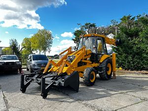 รถตักล้อยาง JCB 3CX มือหนึ่ง/มือสอง ปี 2000 พร้อมแขนไฮดรอลิกแบบยืดหดได้ บุ้งกี๋ไฮดรอลิก รับน้ำหนักได้มาก มาตรฐานไอเสียยูโร 6 เครื่องยนต์ดีเซล Dongfeng เกียร์อัตโนมัติ - Product Image 6