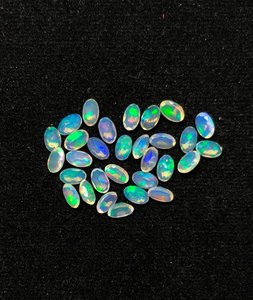 Vente en gros de pierres précieuses d'opale éthiopienne naturelle de qualité AAA 3x5mm 4x5mm pierres à facettes ovales certifiées IGI naturelles calibrées en vrac - Product Image 2