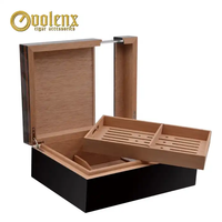 Fabricant personnalisé Boîte transparente en bois de cèdre acrylique de grande capacité humidificateur à cigares hydratant de puros