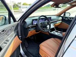 NUOVISSIMO 2025 Genesis GV80 SUV Argento Specifiche GCC 2999cc 299 CV 7 Posti Benzina 4 Cilindri Guida a Sinistra Trasmissione Automatica - Product Image 3