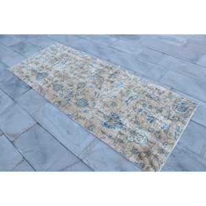 Alfombra turca de 3x7.6 pies, alfombra vintage con motivos de plantas y árboles azules - Product Image 2