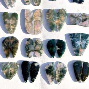 Vente en gros de paires de pierres précieuses en agate mousse Lot de cabochons naturels de haute qualité pour la fabrication de bijoux - Product Image 1
