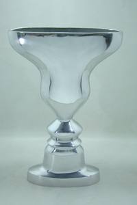 Nouveau design de haute qualité pot de vase à fleurs en aluminium finition argentée pour la décoration de la maison salon et chambre à coucher - Product Image 3