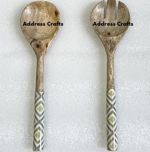 Ensemble de serveurs à salade en bois naturel très populaire avec poignée en nacre, outils à salade en acacia pour la maison et la cuisine, ustensiles faits à la main, ensemble de cuillères à salade - Product Image 5