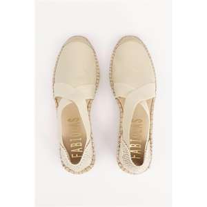 Alpargata cerrada con cuña baja - Product Image 4