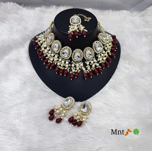 Conjunto de Collar y Aretes de Perlas Kundan Indias de Lujo, Joyería de Imitación de Oro para Novia India Tradicional - Product Image 3
