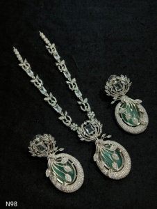 AMERICAN DIAMOND BRIDALCLASSIC STYLE NECKLACE SET & HIGH QUALITY <b>EARRINGS</b> JEWELLERY SET <b>SILVER</b> PLATED JEWELLERYFOR WOMEN &GIRLS - Product Image 2