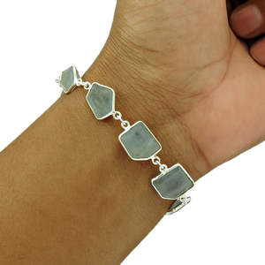 Bonita pulsera de plata con piedras preciosas de Aguamarina elaborada en plata de ley sólida 925, joyería Bohemia fina hecha a mano a precios de mayorista - Product Image 3