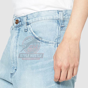 Pantalones de hombre estilo flare de secado rápido, pantalones de hombre estilo flare sostenibles. - Product Image 5