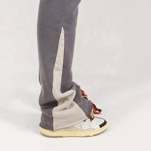 Pantalon de survêtement évasé décontracté pour homme Pantalon de survêtement évasé empilé personnalisé avec taille élastique et motif patchwork - Product Image 4