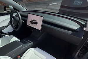 ราคาดีที่สุด สภาพเยี่ยม รถยนต์รุ่น 3 Performance ปี 2025 - Product Image 5