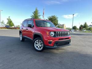 Voitures d'occasion - Renegades Sport 4WD Premium 2022 - Occasion - Pas d'accident - En bon état - Prêt à être expédié - Product Image 3