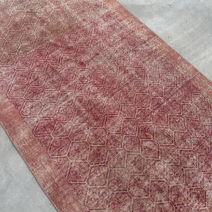 พรมตุรกีวินเทจ ขนาด 3.6x6.4 ฟุต (109x196 ซม.) ลายตารางสีแดง - Product Image 4