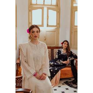 ชุดเสื้อชีฟองแขนยาวระบายอากาศดี พร้อมผ้าคลุมไหล่และกางเกงขายาว รุ่น Vezna Elegant สำหรับฤดูใบไม้ผลิและฤดูร้อน - Product Image 5