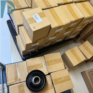 8971720400 8-97172040-0 ลูกรอก PTO ของรถขุด ลูกรอกเพลาข้อเหวี่ยง 4BG1 สำหรับเครื่องยนต์ดีเซล Isuzu 4BG1 ลูกรอกสายพานขับเพลาข้อเหวี่ยง - Product Image 4