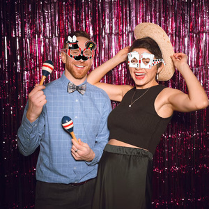 Lunettes de fête sur le thème du casino - Lunettes en papier à motif dés de poker Las Vegas pour fournitures de fête - Product Image 2