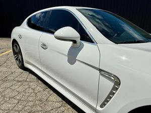 2011 pors.che Panamera เทอร์โบ500แรงม้า V8เทอร์โบคู่, AWD, สปอร์ตโครโนแพ็คเกจบวก, การปรับเปลี่ยนบางอย่าง