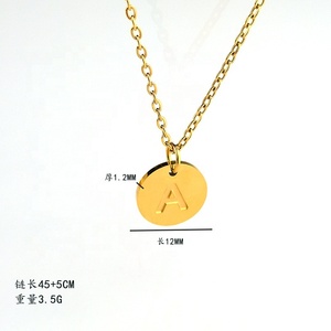 Gran oferta de joyería de acero inoxidable chapado en oro de 18 quilates <span class=keywords><strong>letra</strong></span> inicial A B C D <span class=keywords><strong>E</strong></span> encanto colgante alfabeto collar - Product Image 5