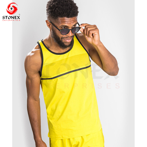 Canottiera da ginnastica da uomo di alta qualità stile Rasta caraibico canottiera grande maglia <span class=keywords><strong>Jamaica</strong></span> Trinidad maglia Fishnet abbigliamento da palestra