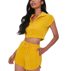 2025 printemps été haute qualité logo personnalisé femmes 2 pièces court ensemble sport décontracté deux pièces court ensemble respirant OEM personnalisé - Product Image 4