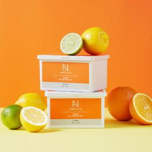 Masque Ampoule Quotidien VC Shot Vegan Éclaircissant Hydratant Visage Ciblé Perle AHA Ginseng Vitamine C Thé Vert Aloès Vera - Product Image 5