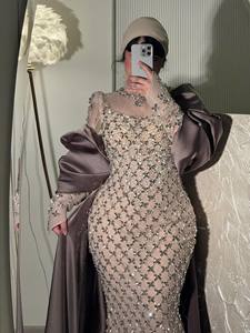 Robe de soirée sirène élégante avec strass, manches lanternes, respirante, soutien-gorge intégré, traîne longue, longueur ras du sol - Product Image 4