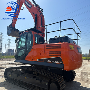 Excavateur DX300LC-9C Doosan d'occasion grande machine robuste de 30 tonnes série originale Doosan DX300 à vendre - Product Image 2