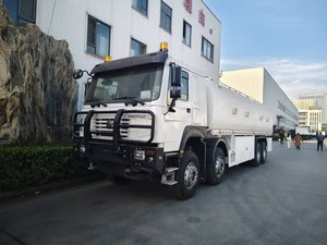 Semi-remorque à citerne en acier d'<span class=keywords><strong>occasion</strong></span> à 2/3/4/6 essieux, citerne à <span class=keywords><strong>GPL</strong></span>, camion à ciment en vrac et remorque à citerne à huile - Product Image 6