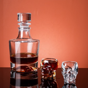 Vaso de <span class=keywords><strong>Cristal</strong></span> para Cóctel con Forma de <span class=keywords><strong>Calavera</strong></span> de 80 ml, Hecho a Mano, Vaso Creativo 3D para Whisky, Venta al Por Mayor - Product Image 4