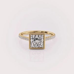 Anillo de Compromiso y Boda con Diamante Cultivado en Laboratorio con Corte Princesa Certificado por IGI, Halo y Banda Pavé en Oro Amarillo/Blanco y Oro Rosa de 14K - Product Image 6