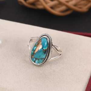 Anillo de Plata de Ley con Corte Ovalado de Rubí de Lujo Estilo Boho, Hecho a Mano, Regalo de Boda para Ella - Product Image 3