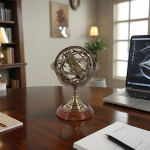 Elegante armilar de latón decorativo con soporte de trípode resistente y atractivo marinero clásico para mejorar la decoración de interiores - Product Image 3