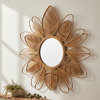 Miroir mural rond bohème en rotin fait main écologique Econa, léger et durable avec bordure encadrée, motif floral décoratif