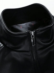 Giacca in Pelle di Alta Qualità OEM per Uomo, Foderata in Cotone, Logo Frontale Personalizzabile, Ecologica, Antivento e Antibatterica - Product Image 4