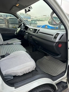 Quick <b>Sale</b> Used Cargo <b>Minibus</b> Diesel Van For <b>Sale</b> - Product Image 1