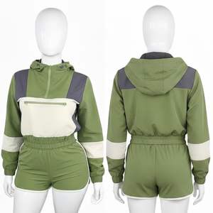 Conjunto Deportivo de 2 Piezas para Mujer, Sudadera con Capucha y Cremallera de Felpa Francesa de Algodón Grueso Personalizada y Pantalones Cortos Desgastados con Estampado Puff - Product Image 6