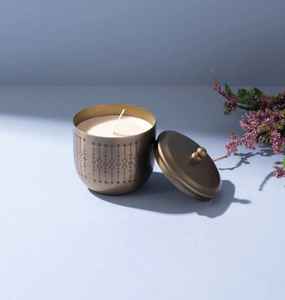 Customised Low Bulk <b>Soy</b> <b>Candles</b> with Scent Reusable Metal Jar Lid Handmade Private Label for Home Use for Holidays - Product Image 1