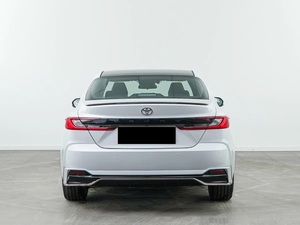 Toyota Camry IX 2025, Bajo Kilometraje, Caja de Cambios Automática, Volante a la Izquierda, Neumáticos R20, Estado Oscuro - Product Image 4