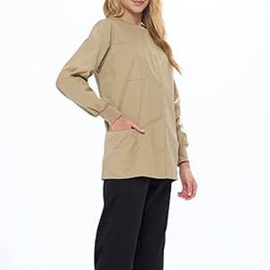 Uniforme médical OEM Veste de gommage pour femmes Infirmière Docteur Blouse de laboratoire Style Veste de gommage personnalisée pour femmes - Product Image 6