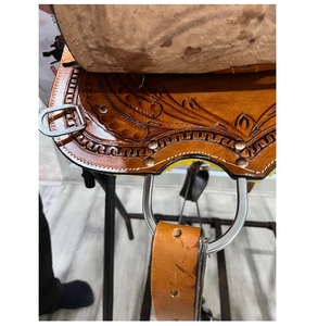 Selle de cheval occidentale tan/marron de haute qualité en cuir indien de meilleure qualité avec arbre en plastique de conception d'outillage - Product Image 5
