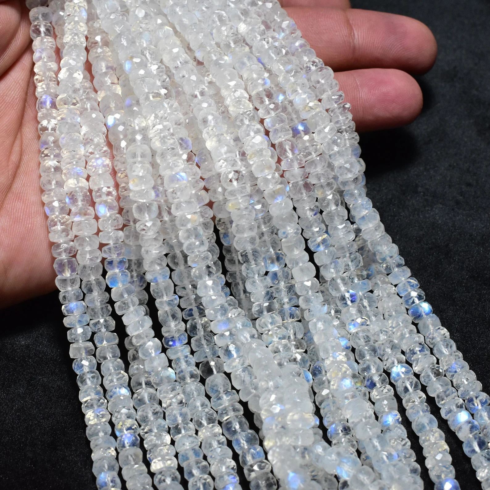 identique à la photo