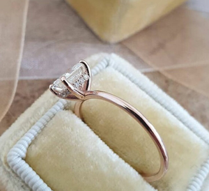 Bague en diamant taillé en princesse en or massif 10 carats diamant cultivé en laboratoire fiançailles de mariage halo caché pour l'amour - Product Image 3