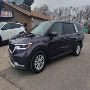 Kia Carnival LX 2024 NEUVE ET IMMACULÉE - Product Image 1