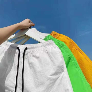 Pantalones cortos de malla para hombre de verano 2025, pantalones cortos de algodón atléticos activos, pantalones cortos de entrenamiento de secado rápido, pantalones cortos de cintura elástica sólidos para hombre - Product Image 4