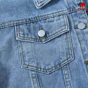 แจ็คเก็ตยีนส์ดีไซน์เฉพาะของ Ryan Pro Gear สำหรับผู้หญิง ผ้าสวมใส่สบาย ระบายอากาศได้ดี พร้อมบริการโลโก้แบบกำหนดเองและบริการ ODM - Product Image 3