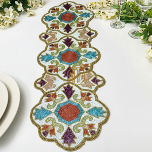 Camino de Mesa Bordado a Mano con Cuentas, Mantel Individual con Diseño Personalizado, Proveedor al por Mayor - Product Image 4