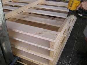 Palets de Madera de Pino Euro/Epal Nuevos |   Palets de Madera de Entrada Cuádruple para Uso Industrial, Exportación y Venta al por Mayor - Product Image 3