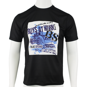 Camiseta de punto de manga corta con ajuste regular y estampado gráfico personalizado, lavado ácido, poliéster/algodón, patrón sólido, estampado digital, transpirable y de secado rápido. - Product Image 1