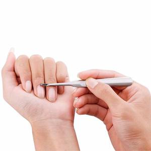 Pousse-cuticules simple face en acier inoxydable pour manucure et soins personnels - Product Image 5