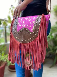 Nouveaux cheveux sur rose métallique daim cuir frange peau de vache croissant sacs à main femmes à la mode vente chaude en forme de baril sac à bandoulière - Product Image 5